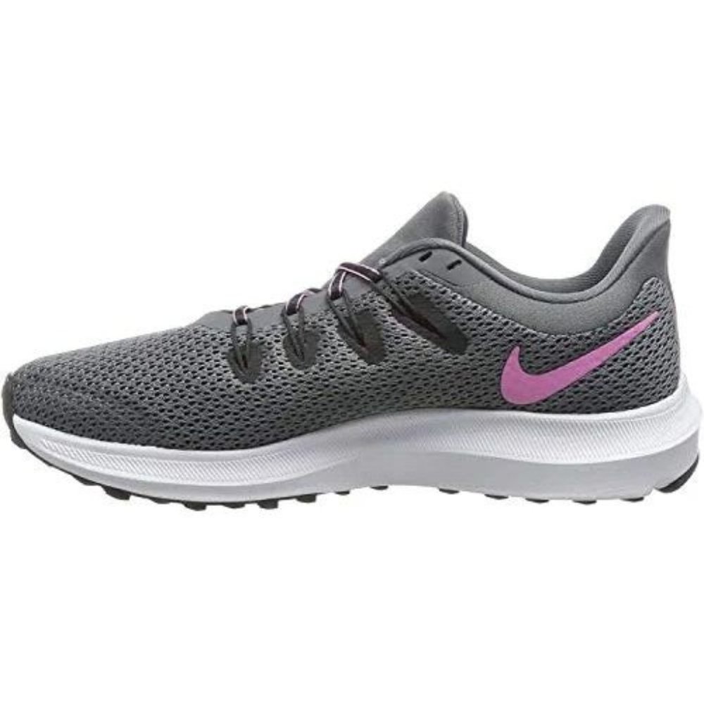 NIKE QUEST 2 RUNNING SHOES  COOL GREY & PINK SIZE 7.5